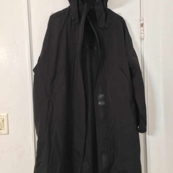 Zara Two in One parka Jacket. Size is medium - Picture 13 of 14